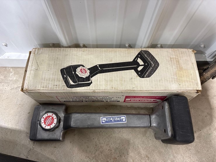 flooring-tools-image-1