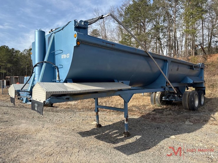 2003-travis-]-image-4