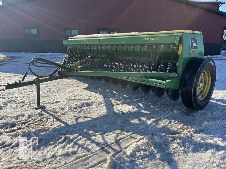 1989-john-deere-8300-image-1