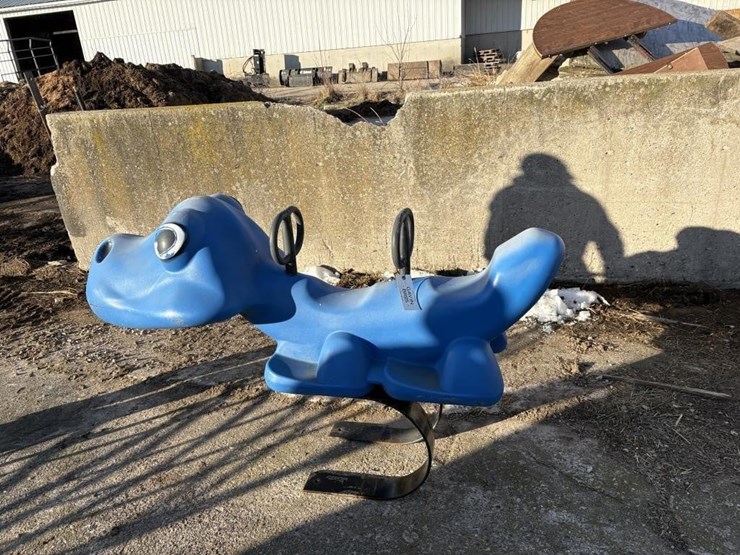 dinosaur-plastic-kid's-rider,-cracked-image-1