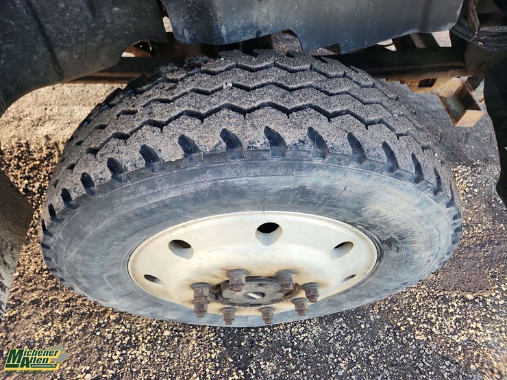 2007-gmc-topkick-c5500-image-33