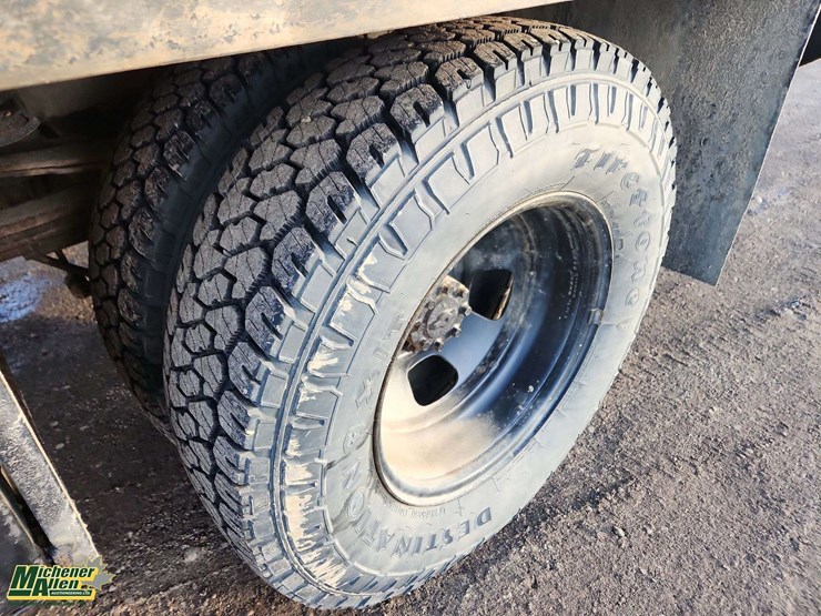 2012-dodge-3500-image-30