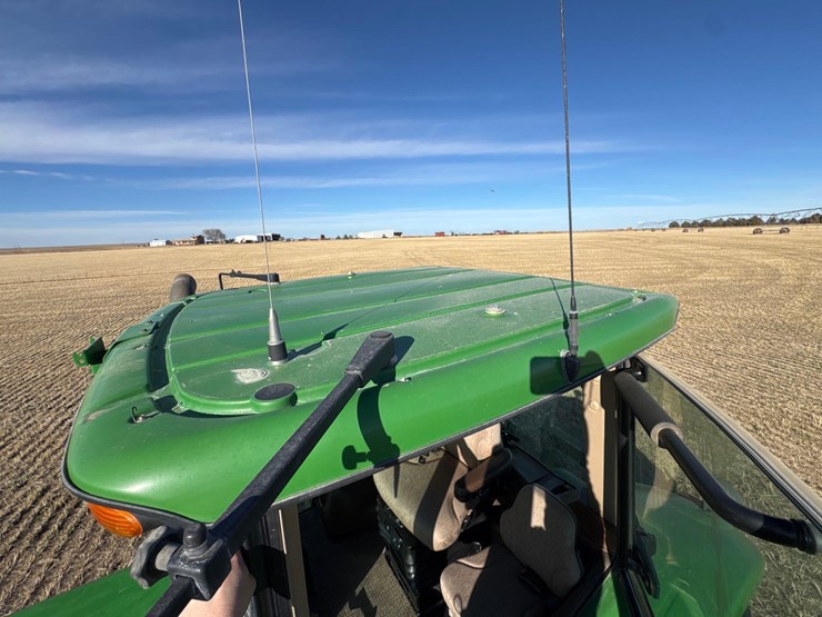 2008-john-deere-8330-image-85