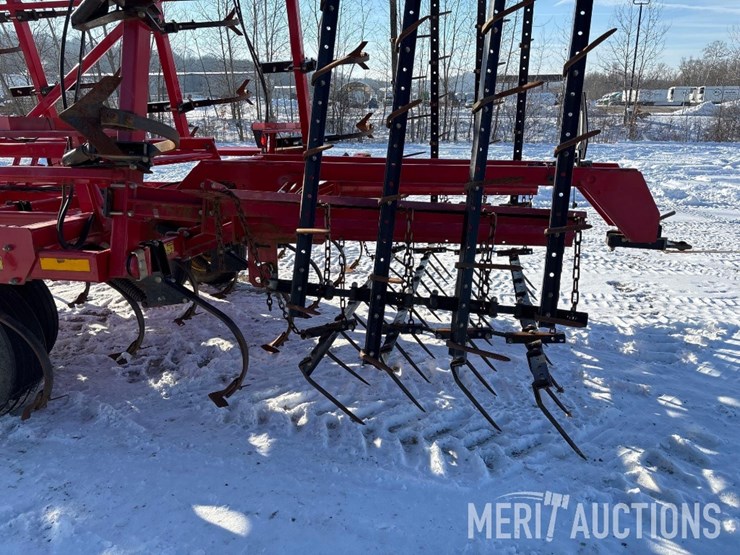 2012-sunflower-5035-28-image-21