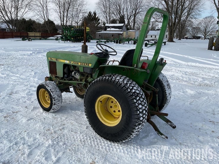 1984-john-deere-750-image-2