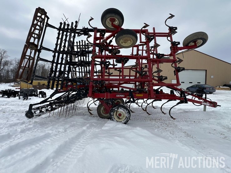 2021-salford-550-image-5