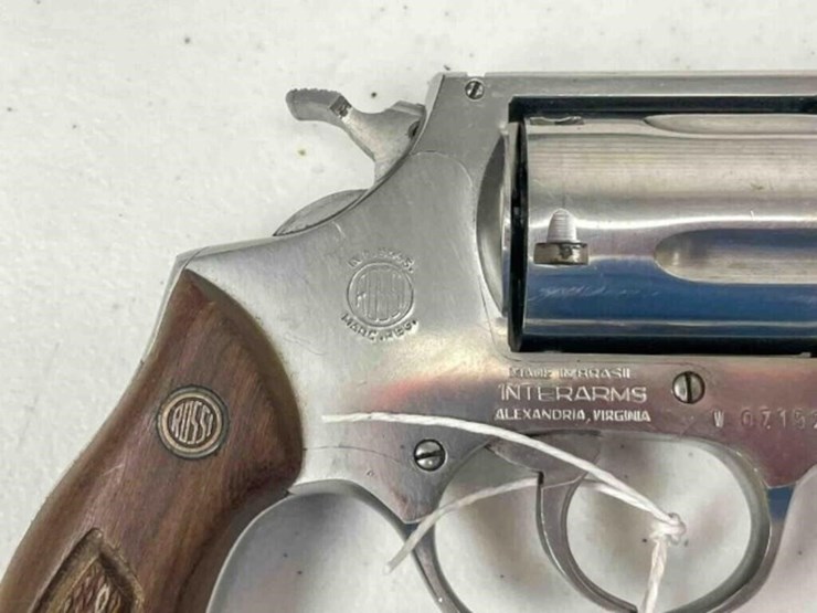 amadeo-rossi-revolver-image-4