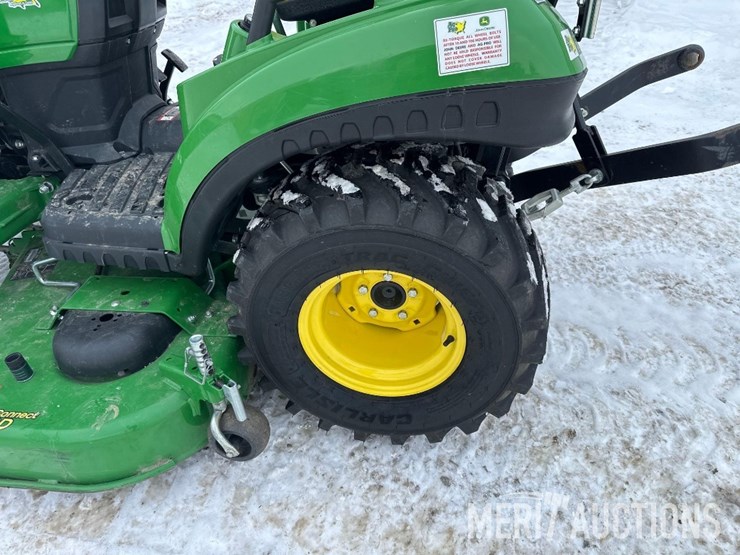 2021-john-deere-1023e-image-15