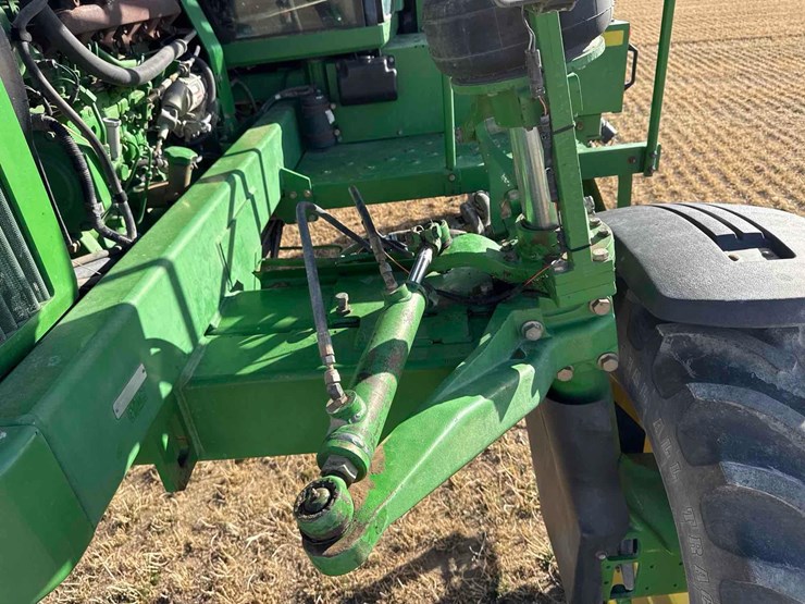 2000-john-deere-4700-image-31