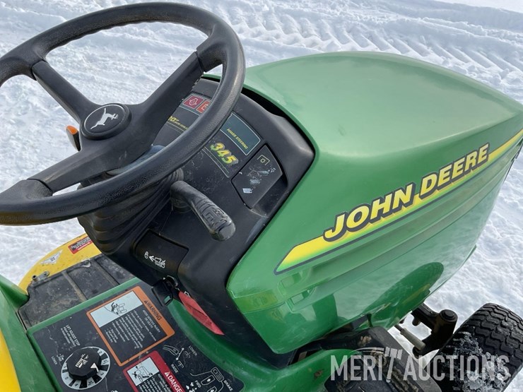 1999-john-deere-345-image-22