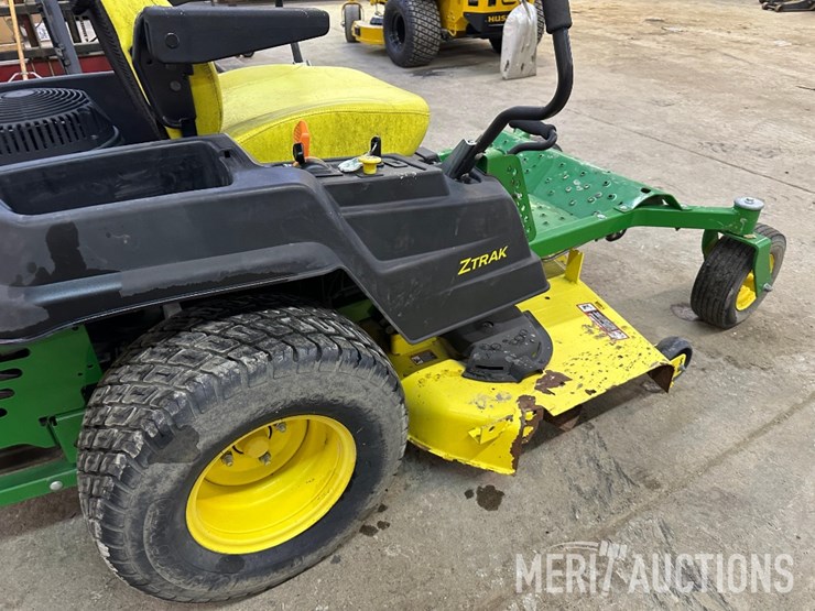 2016-john-deere-z535m-image-12