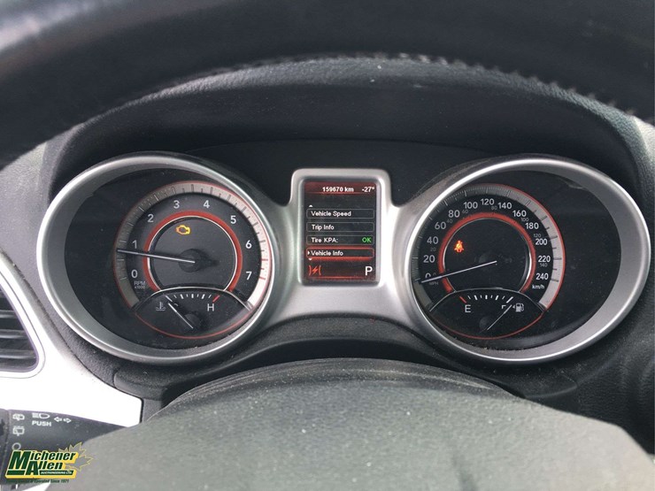 2012-dodge-journey-image-22