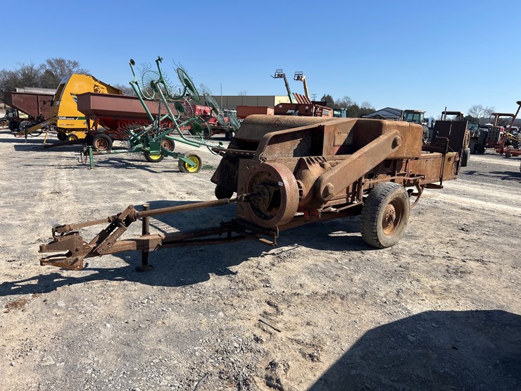 new-holland-280-image-1