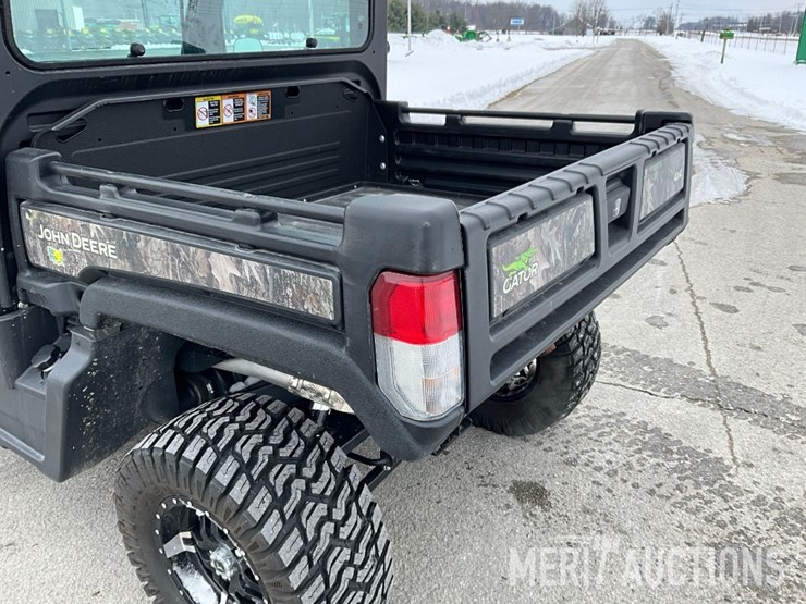 2024-john-deere-gator-image-19