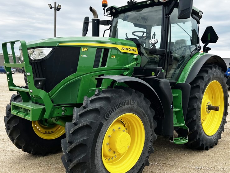2024-john-deere-6r-175-image-1
