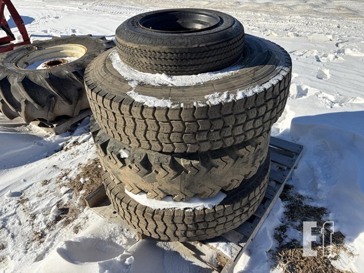 10.00r20-truck-tires-image-2