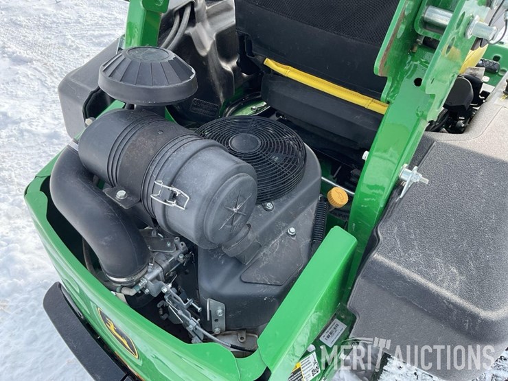 2022-john-deere-z930r-image-12