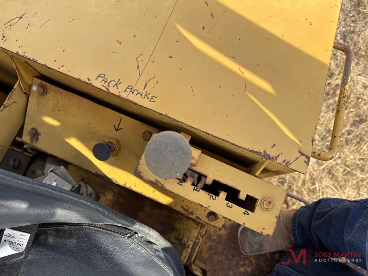 dresser-412b-image-21