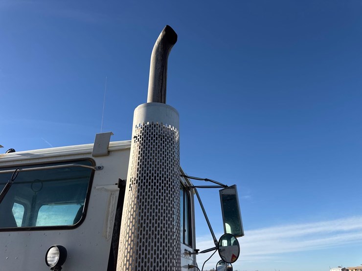 1998-international-9100-image-62