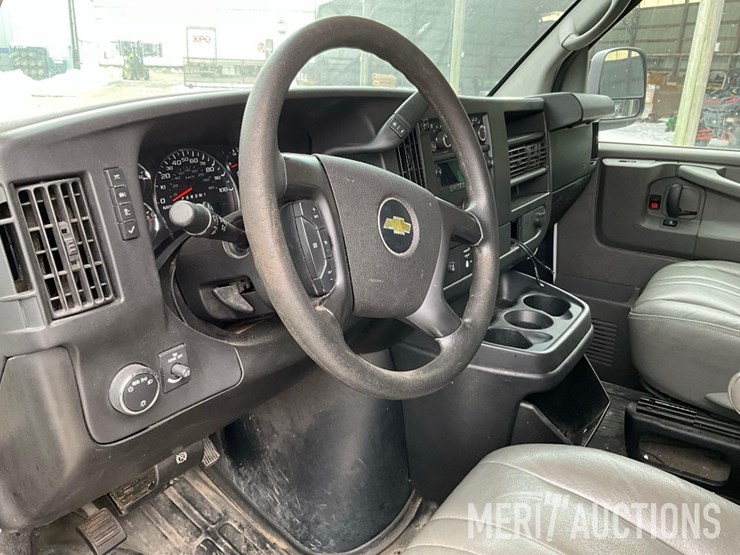 2014-chevrolet-2500-image-33