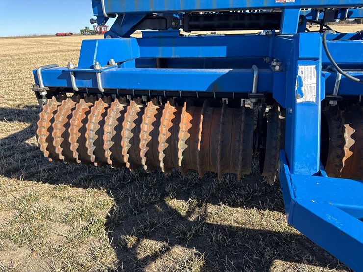 landoll-3230-cultimulcher-image-14