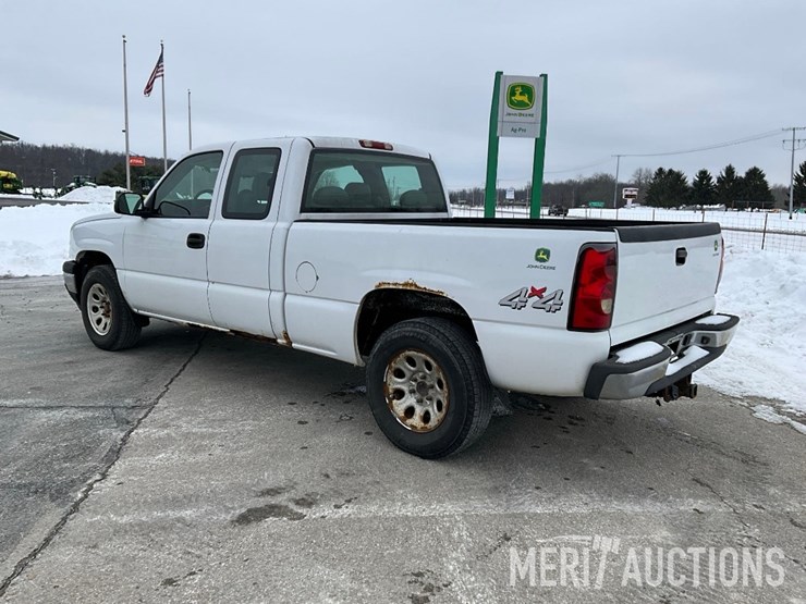 2006-chevrolet-silverado-1500-image-3
