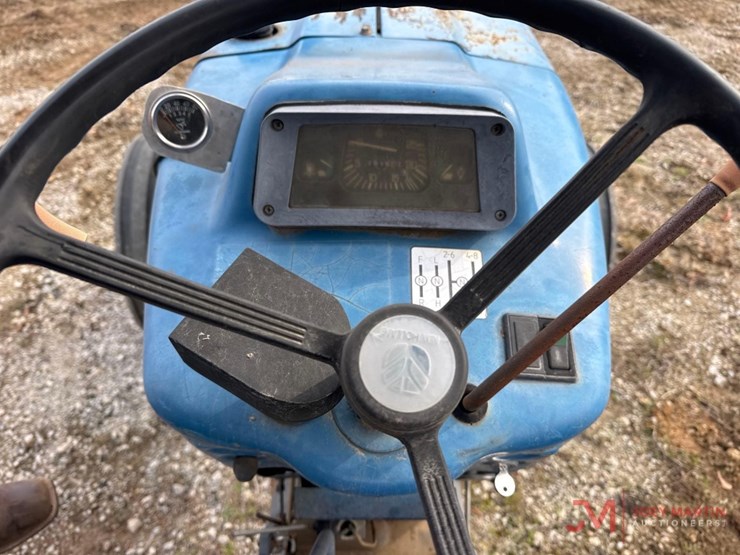 new-holland-3930-image-18