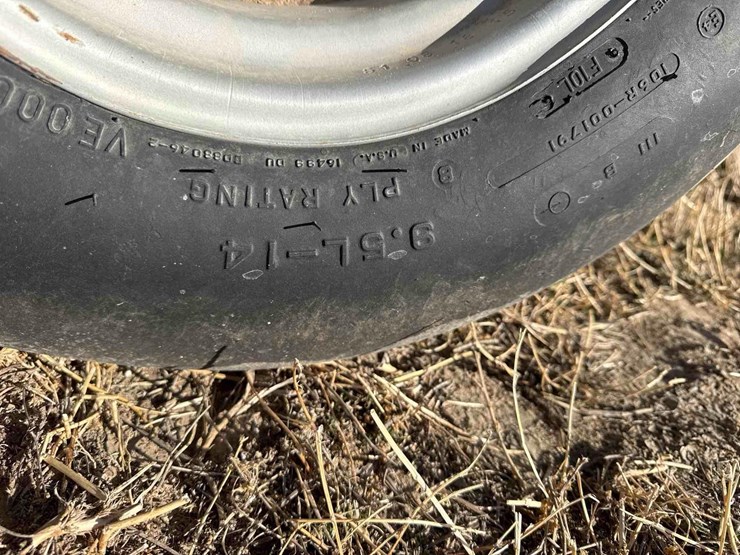 massey-ferguson-2290-image-30