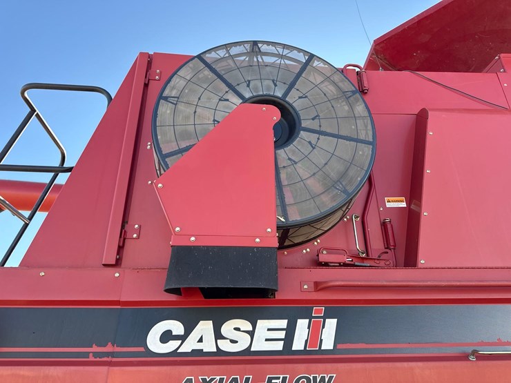 2009-case-ih-2577-image-56