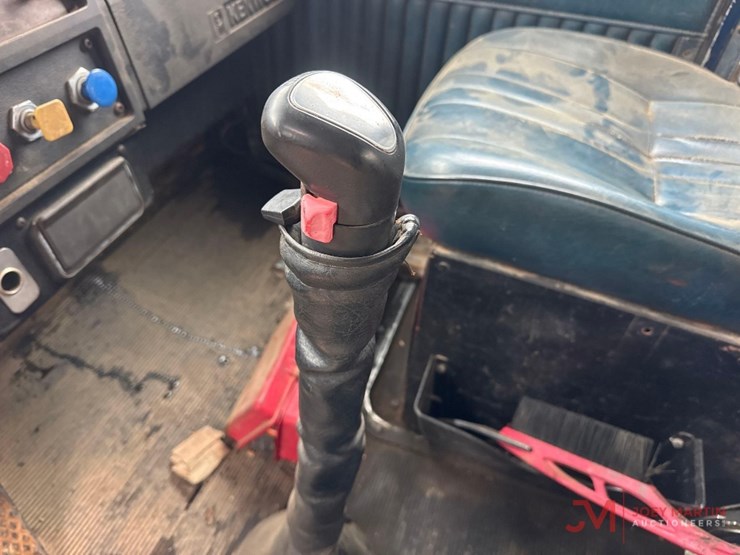 1986-kenworth-w900b-image-26