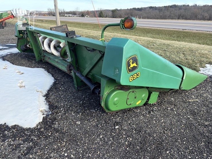 john-deere-693-image-6