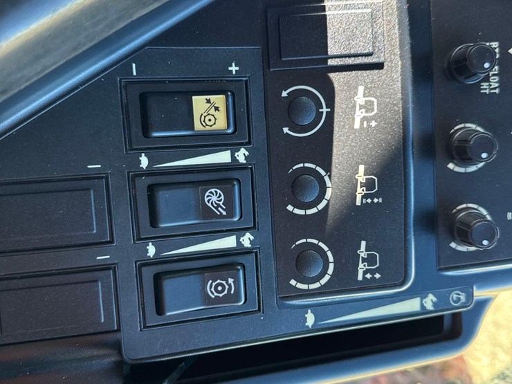 2009-case-ih-2577-image-154