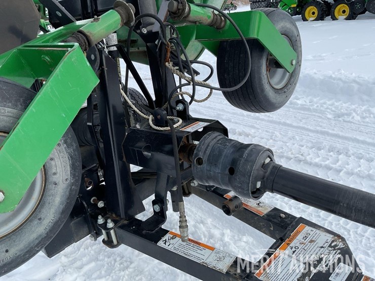 2017-frontier-fm1015r-image-19