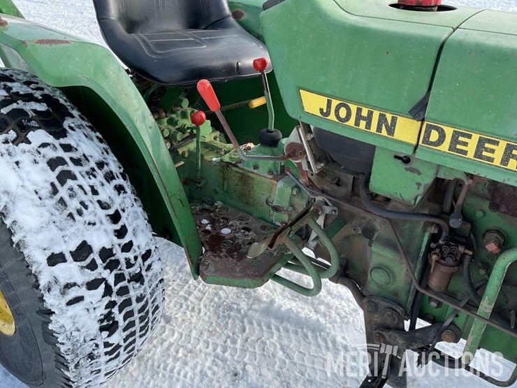 1984-john-deere-750-image-23