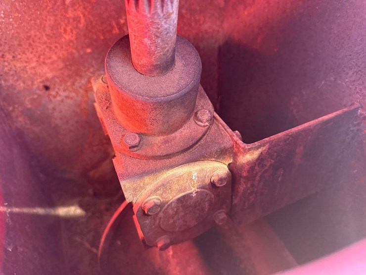 westfield-mk-100-71-auger-w/-swing-away-image-14