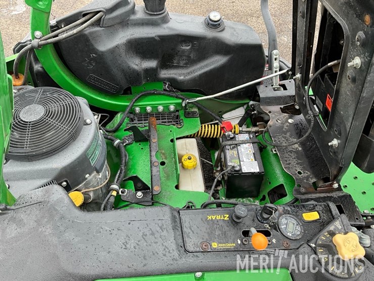 2021-john-deere-z960m-image-18