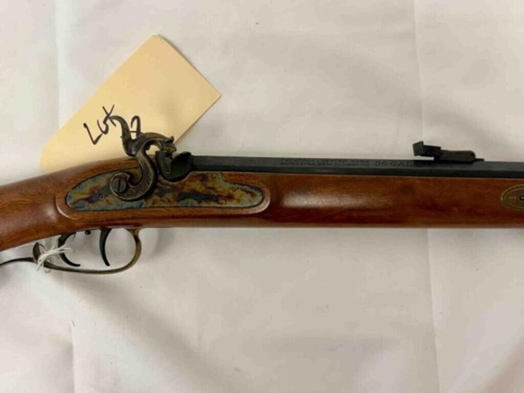 thompson---center---black-powder-rifle-image-3