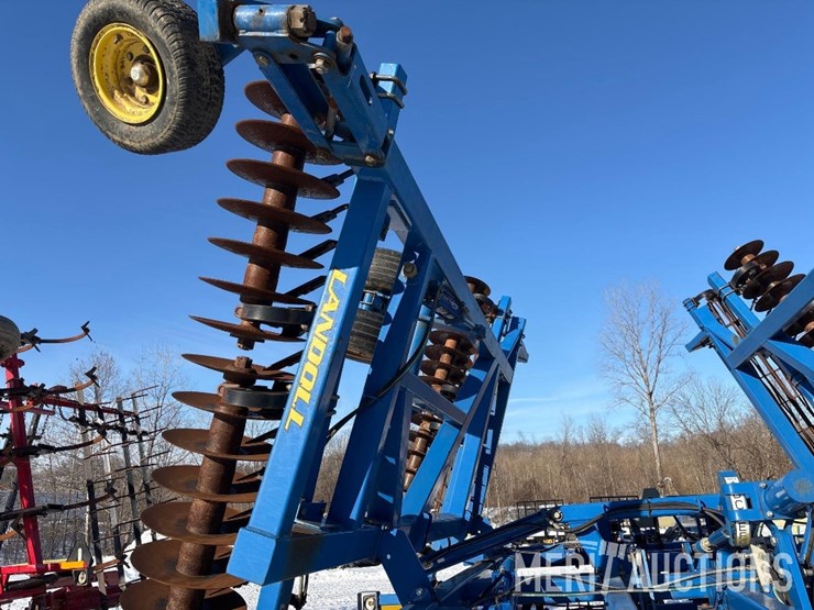 2012-landoll-4731-33-vertical-tillage-tool-image-10