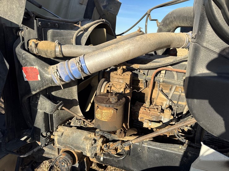 1998-international-9100-image-93