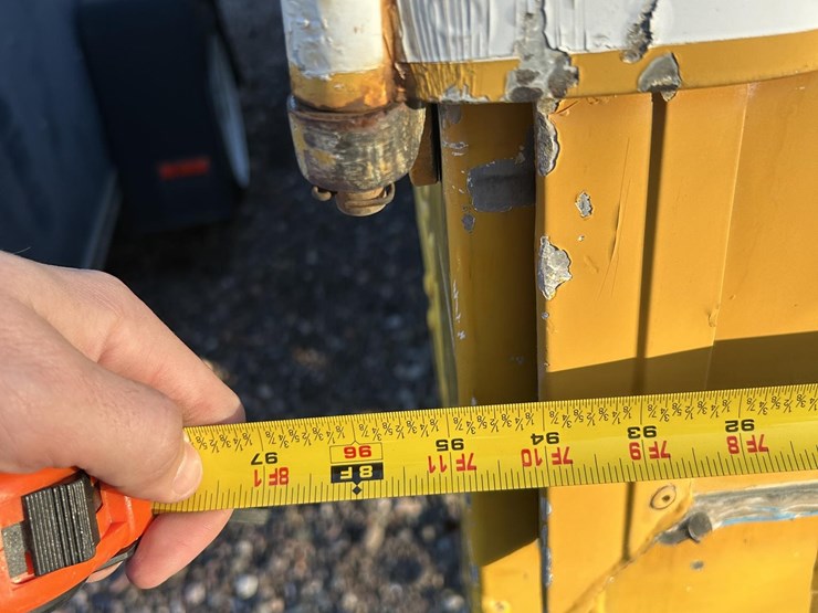 2001-international-4700-image-48