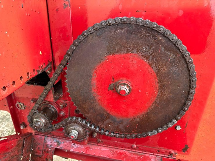 case-ih-1083-image-35