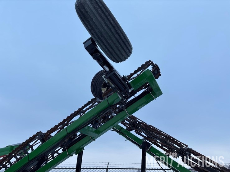 2024-j&m-tf215-image-13