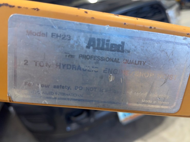 engine-hoist-image-2