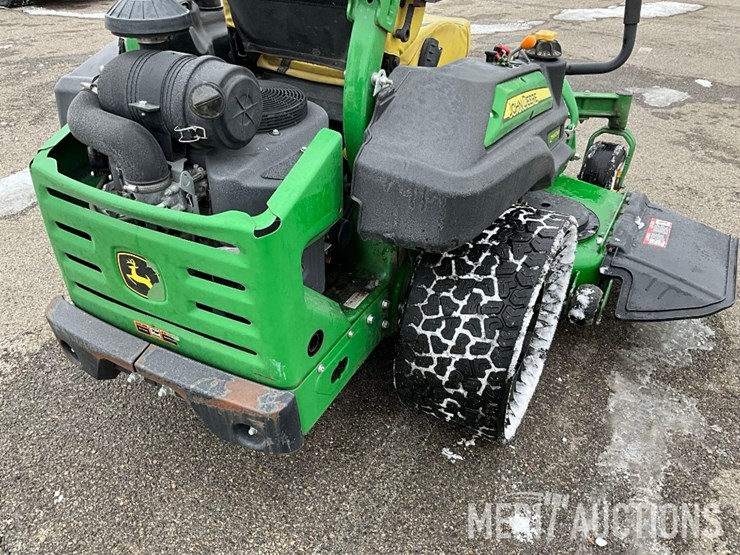 2021-john-deere-z960m-image-12