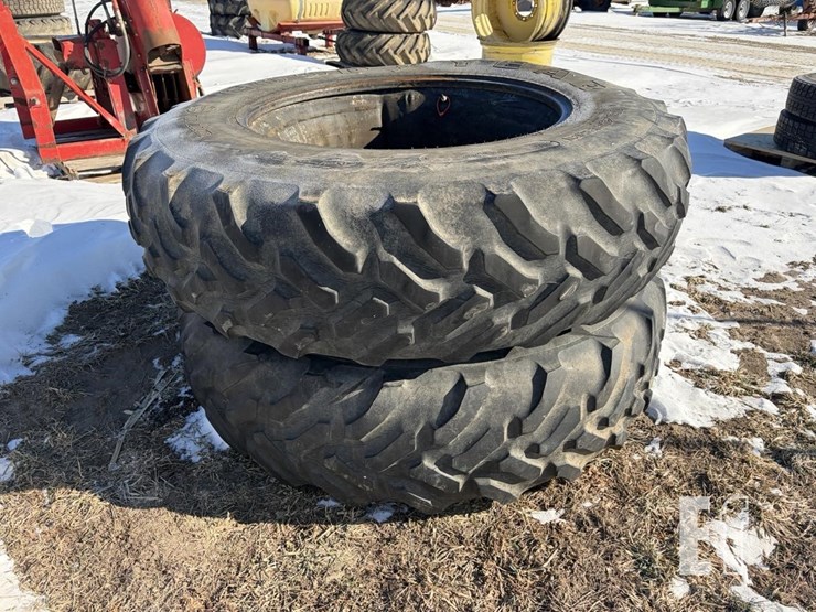 18.4r38-tractor-tires-image-1