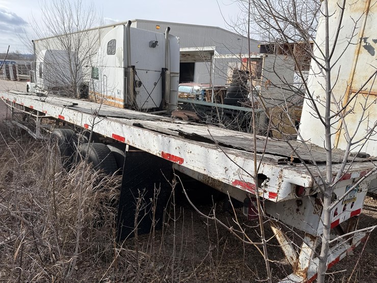 1975-unknown-image-7