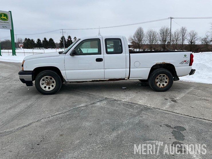 2006-chevrolet-silverado-1500-image-2