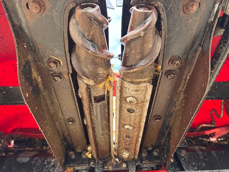 case-ih-2208-image-33