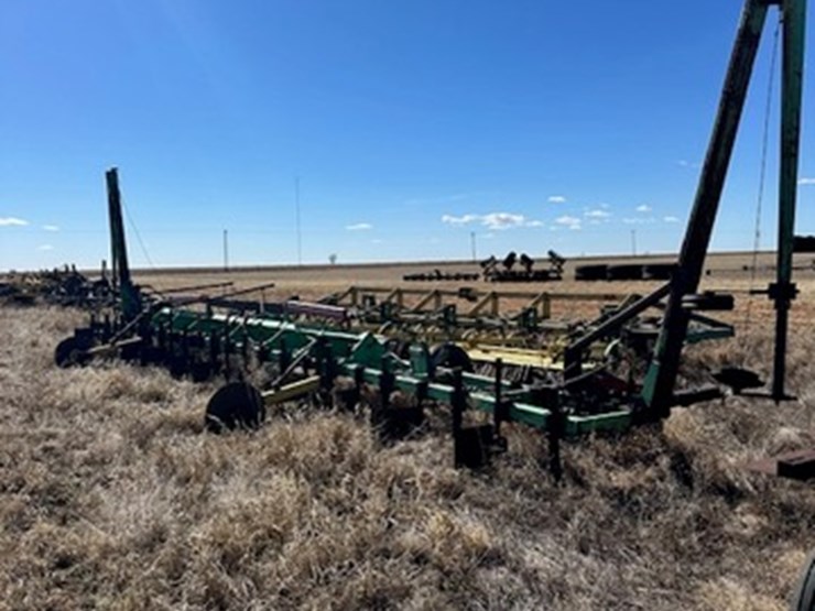 bigham-brothers-fertilizer-rig-image-1