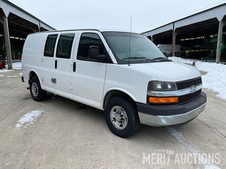 2014-chevrolet-2500-image-7